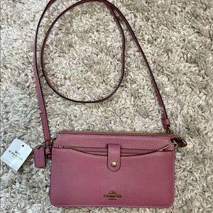 Coach Noa Pop Up Messenger